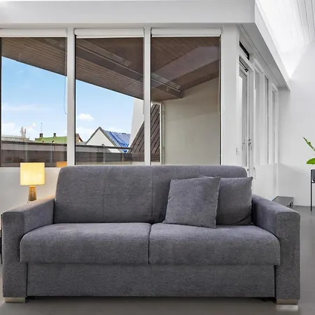 Penthouse On The Shopping Street-free Parking Apartment *